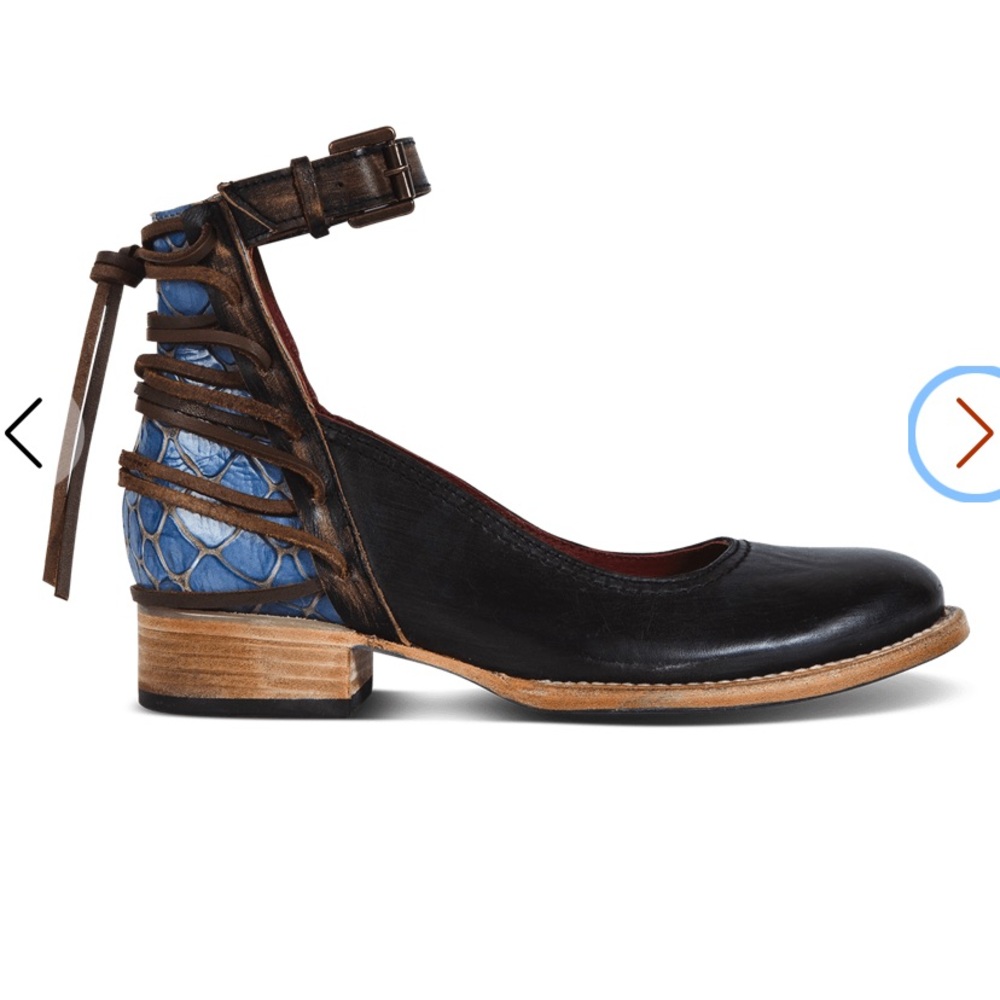 Freebird Marlon Size 9 Navy Multi